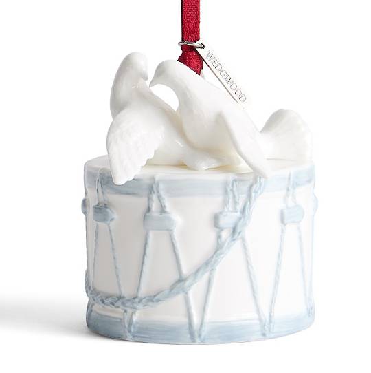 INDENT - Wedgwood Xmas Love Ornament, Doves on Drum, Glazed 2026